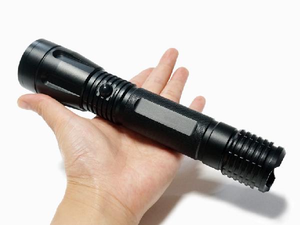 熱い販売軽量2AAA塩の頑丈な電池の便利な白IP67の長い作業時間の小さいペンを点検することはトーチを導きました