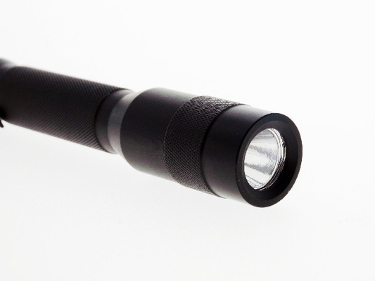 Pocket LEDペンの懐中電燈の小型6400K色温度を博士