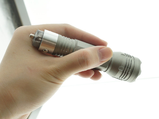 24vクリー族の携帯用緊急時LEDの懐中電燈600mAh 16340李イオン電池